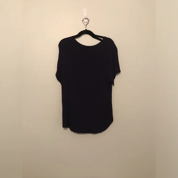 Old Navy Navy Blue T shirt Size XL - Picture 4 of 5